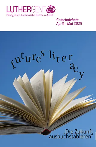 Gemeindebrief-Titelbild: Offenes Buch am Himmel, Text „futures literacy“.